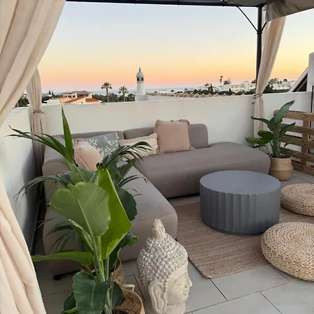 Oda ve Kahvaltı Casa Sol E Sal 3*